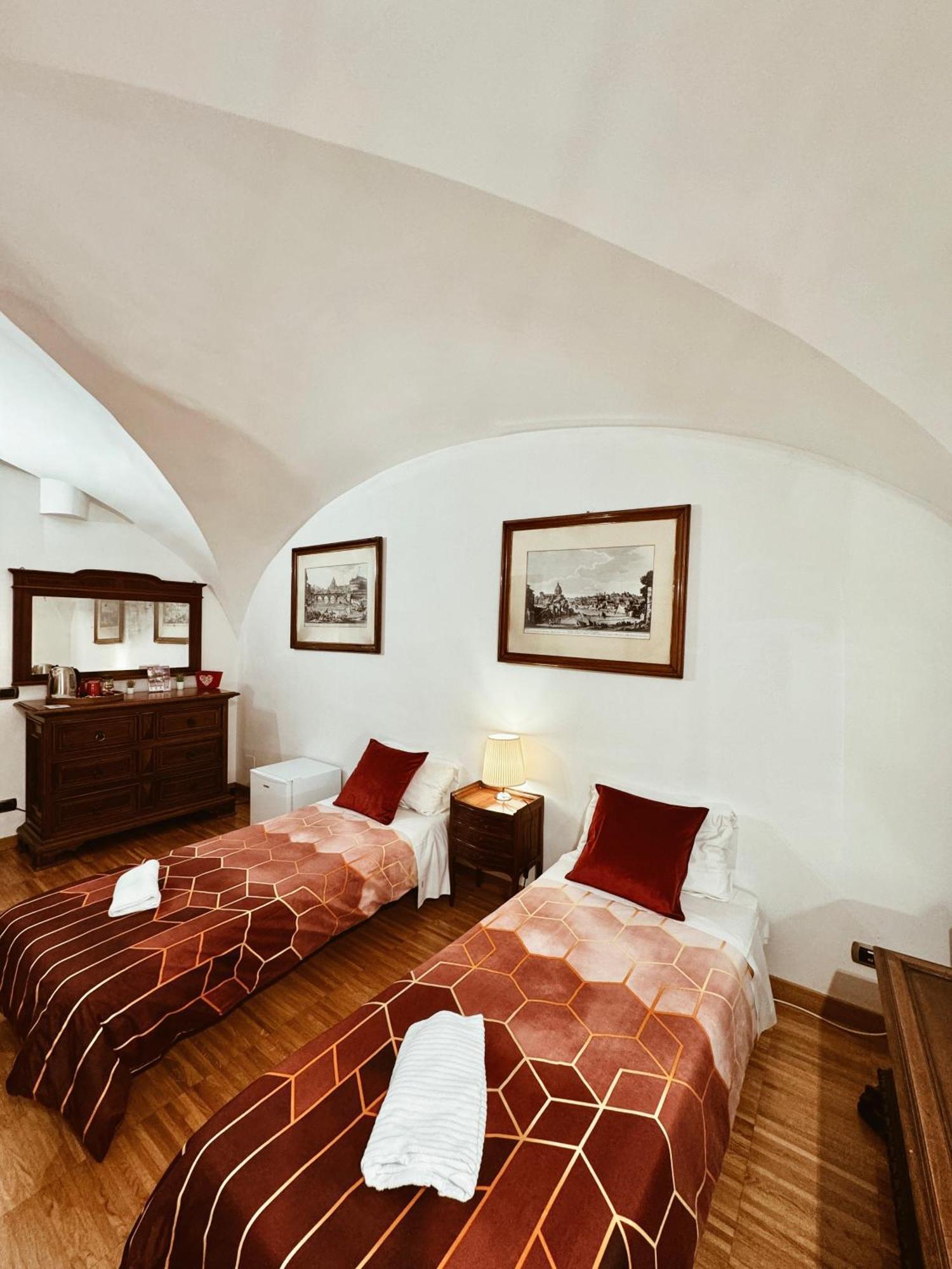 Residenza Tritone Luxury Guest House Trevi Fountain Roma Exterior foto